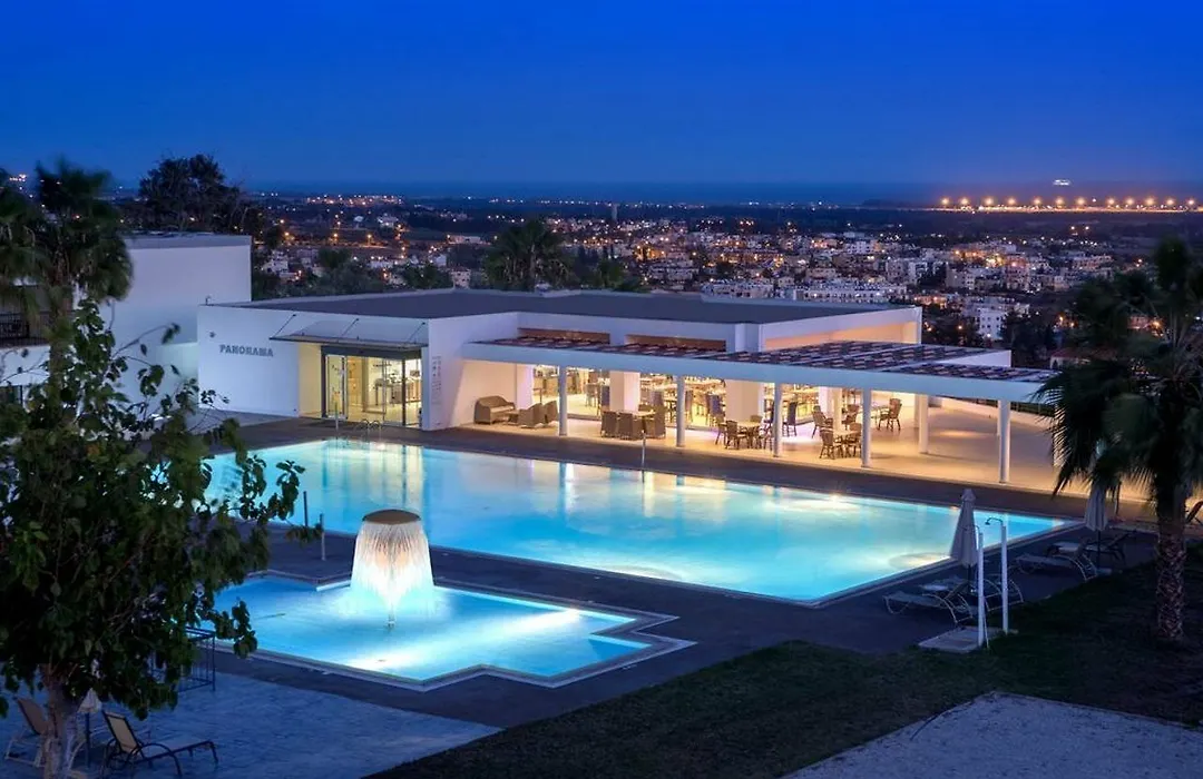 Royal Blue Hotel & Spa-1
