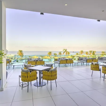 King Evelthon Beach Hotel&Resort-3