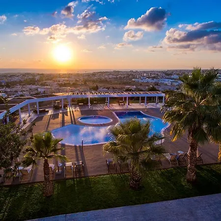 Royal Blue Hotel & Spa-2