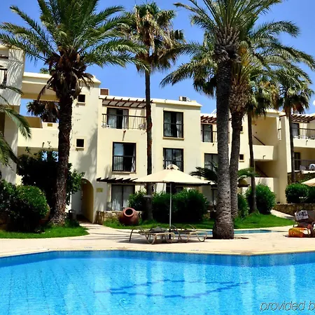 Panareti Paphos Resort-3